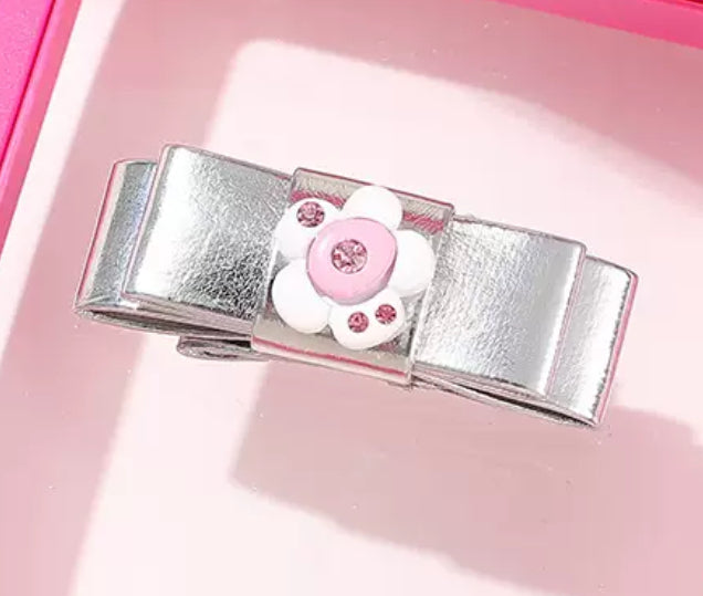 Silver Bow Hair Clip