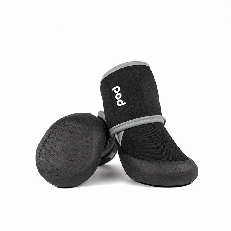 4PCS Dog Boots Paw Protector,Sports Non-Slip Pet Dog Anti-Slip Sole, Breathable Dog Booties Paw Protector for Hot Pavement Winter Snow Hiking Booties