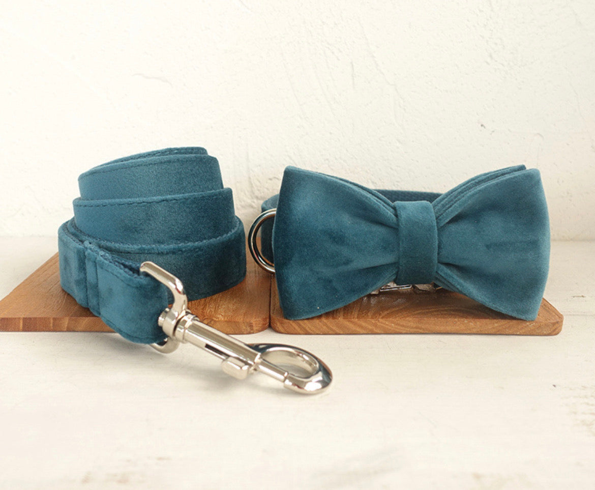 Green Velour Collar Leash Bowtie