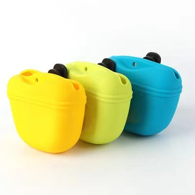 Silicone Treats Pouch