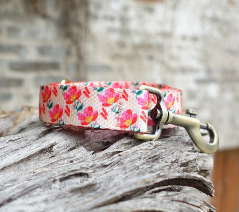 Red Floral Collar Leash
