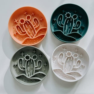 Cactus Shaped 3-in-1 Pet Slow Food Bowl Silicone Licking Mat and Puzzle Feeder