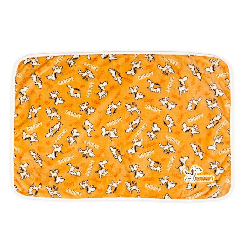 Authentic Snoopy Tekuteku Dog Blanket – Winter Pet Blanket (90x60cm)