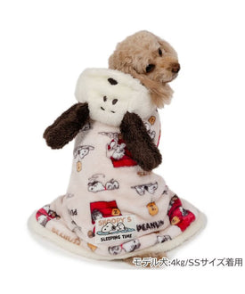 Snoopy Blanket to Wear 