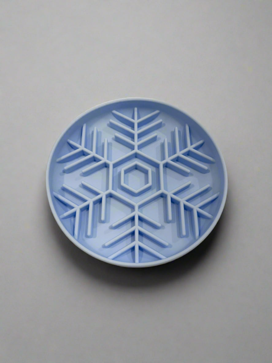 Snow Flake  3-in-1 Pet Slow Food Bowl Silicone Licking Mat and Puzzle Feeder (Copy)