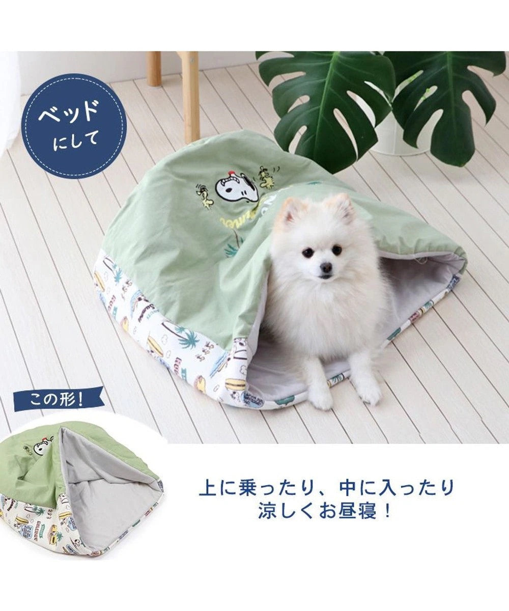 Snoopy Cooling Kuruto Cuddler Bed