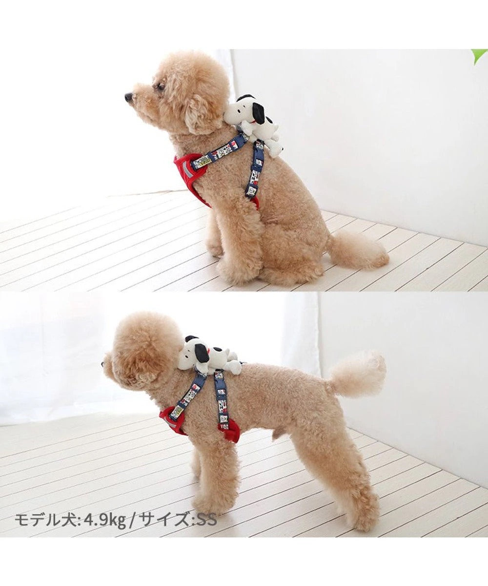 Harness with Snoopy mascot