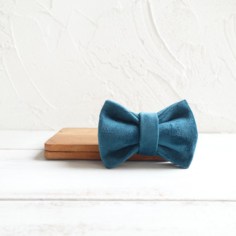 Green Velvet Cat/Puppy Collar Bowtie