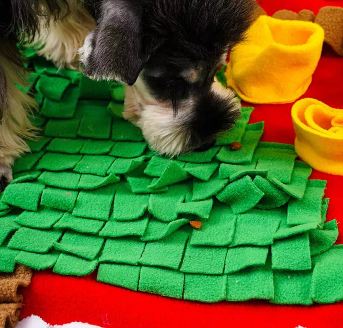 Christmas Tree Sniffing Mat