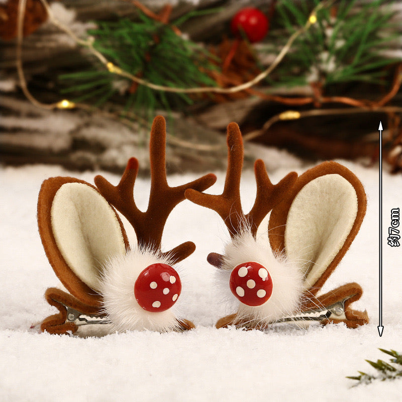 Reindeer Hairclip