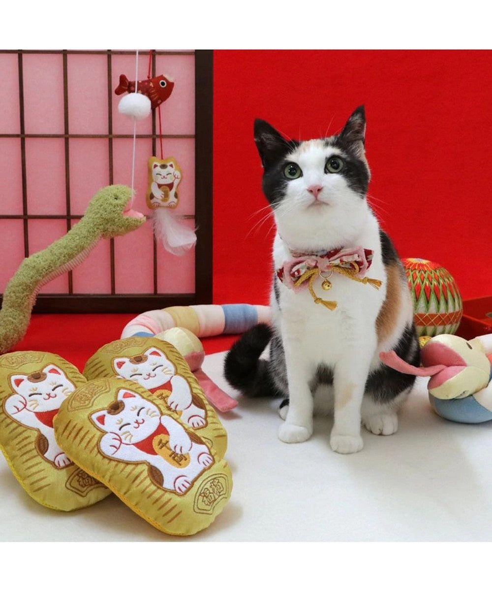 Cat Oval Toy Japanese Lucky Cat