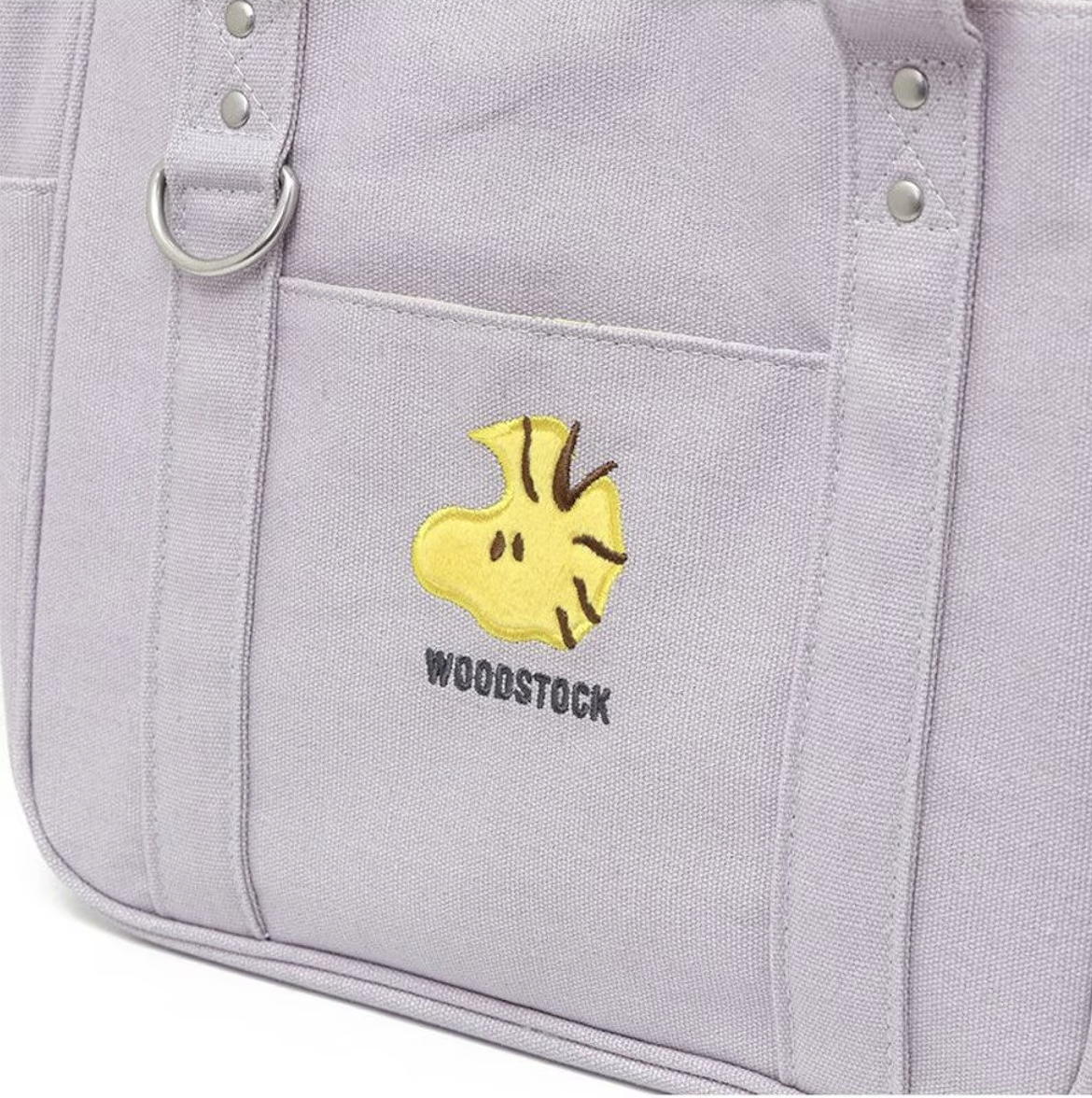 Snoopy walking bag with pouch