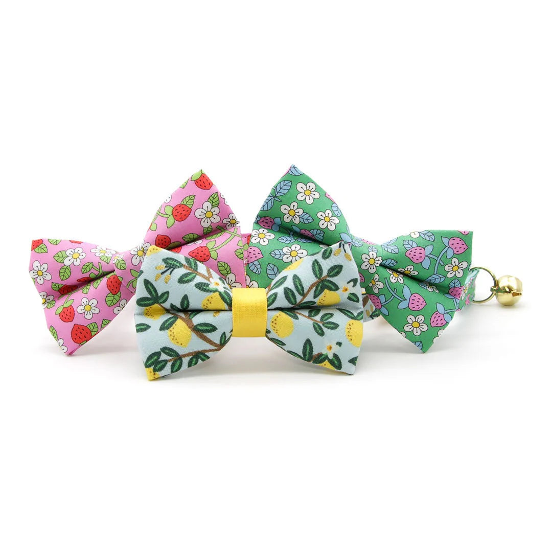 Cat Collar - "Wild Strawberry - Mint" - Liberty of London® Jade Floral Cat Collar / Breakaway Buckle or Non-Breakaway / Cat