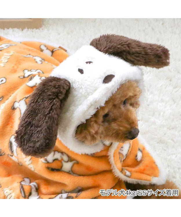 Authentic Snoopy Wearable Blanket "Tekuteku"