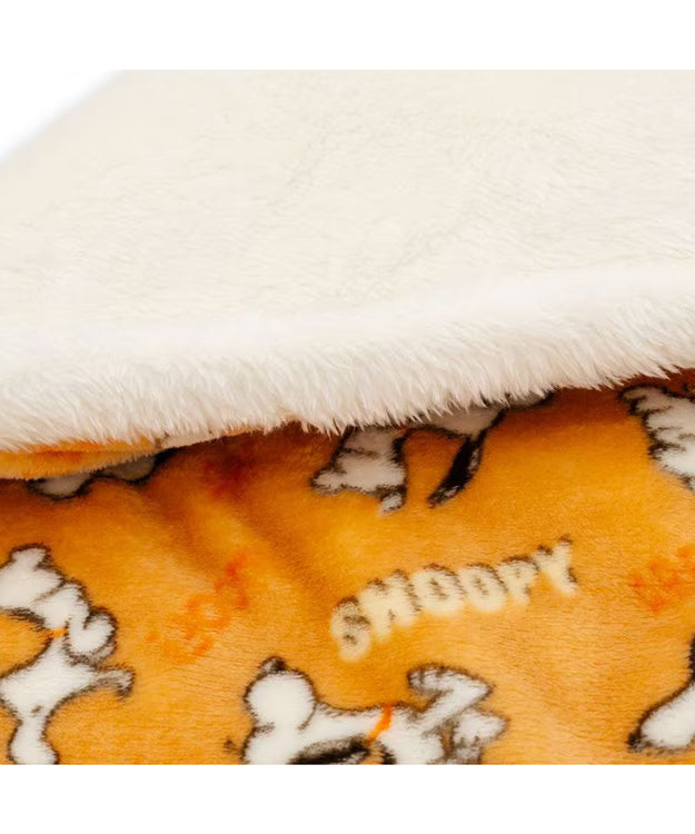 Authentic Snoopy Far Infrared Corner Mat "Tekuteku"