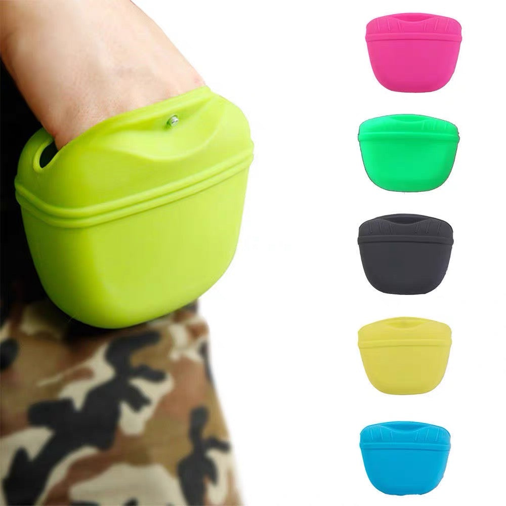 Silicone Treats Pouch