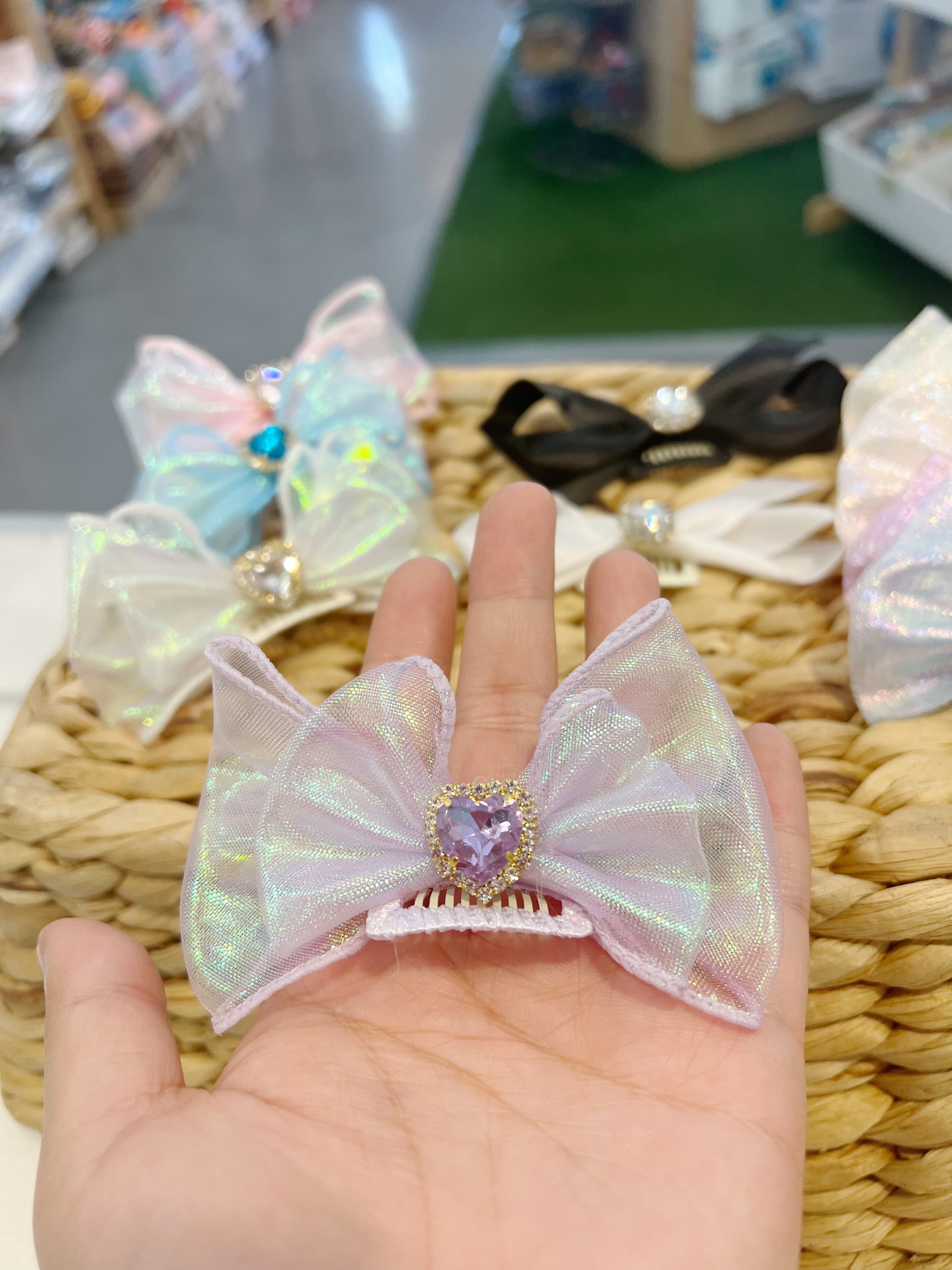 Bow with a heart shape Crystal Hair Clip